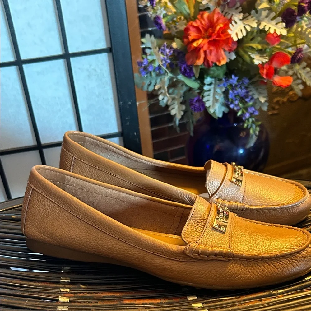 Coach Women's Brown Leather Loafers - Picture 3 of 7